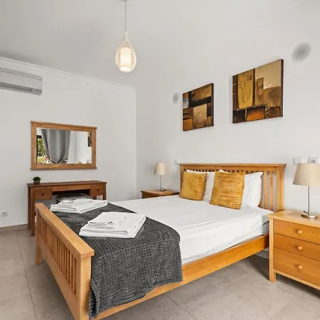 Coastal Charm Apartamento *