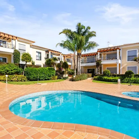 Coastal Charm لاغوس