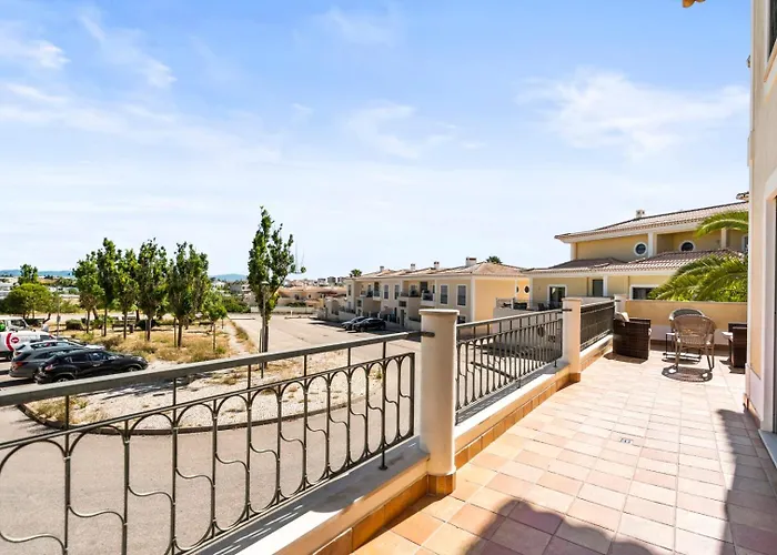 Coastal Charm Apartamento *